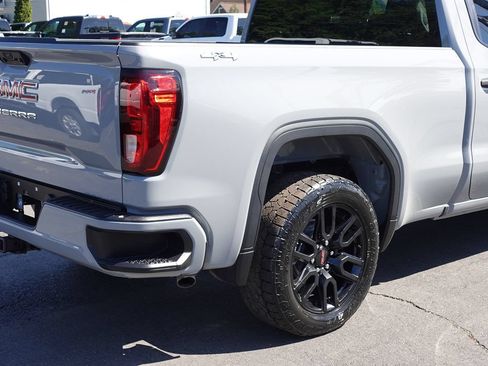Used 2024 GMC Sierra 1500 Pro w/ Graphite Edition AWD/4WD image 10
