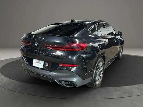 Used 2022 BMW X6 M50i w/ Parking Assistance Package image 5