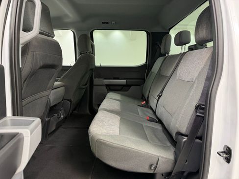 Used 2025 Ford F250 XLT image 23