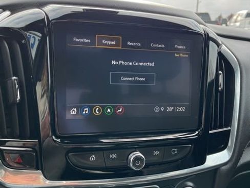 Used 2022 Chevrolet Traverse LT w/ LT Premium Package AWD/4WD image 48