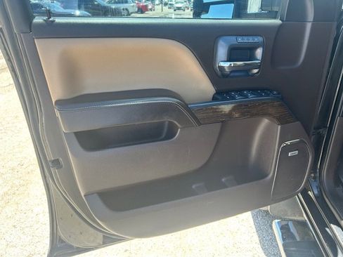 Used 2019 GMC Sierra 3500 Denali w/ Duramax Plus Package AWD/4WD image 9