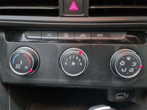 Used 2019 Volkswagen Jetta S w/ Driver Assistance Package image 21