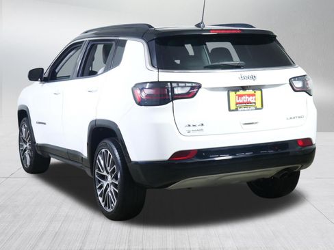 Used 2022 Jeep Compass Limited w/ Elite Group AWD/4WD image 5