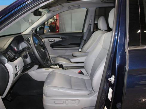 Used 2022 Honda Pilot Touring image 14