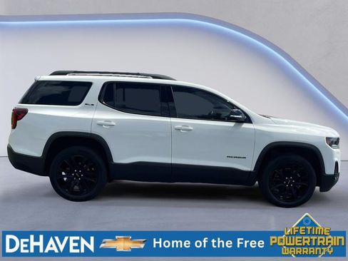 Used 2023 GMC Acadia SLE w/ Driver Convenience Package FWD image 7