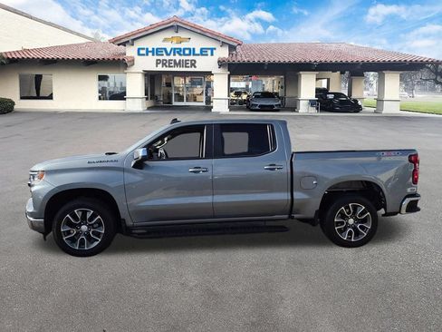 Used 2023 Chevrolet Silverado 1500 LT AWD/4WD image 5