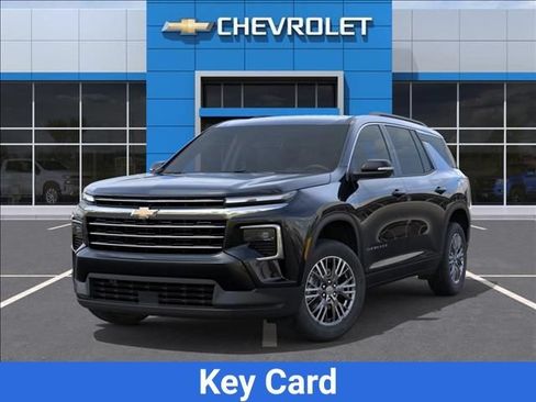 New 2026 Chevrolet Traverse LT w/ Driver Confidence Package FWD image 7