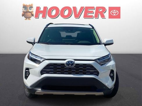 Used 2023 Toyota RAV4 Limited AWD/4WD image 3