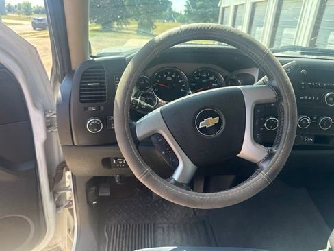 Used 2010 Chevrolet Silverado 3500 LT w/ Exterior Plus Package AWD/4WD image 13