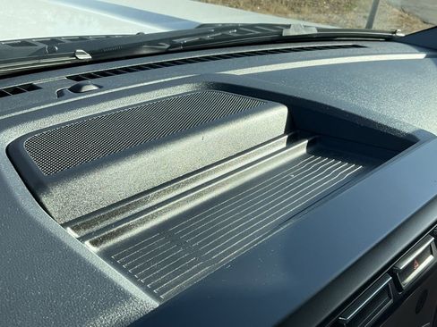 Used 2023 Ford F250 XLT w/ FX4 Off-Road Package image 13