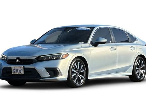 Certified 2022 Honda Civic EX image 2