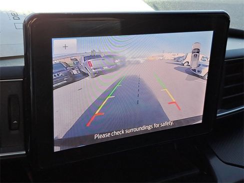 Used 2023 Ford Explorer ST-Line w/ Class IV Trailer Tow Package image 9