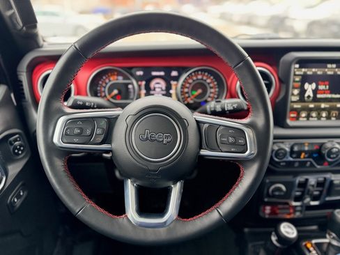 Used 2023 Jeep Wrangler Unlimited Rubicon w/ Cold Weather Group image 12