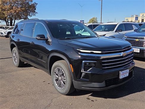 New 2026 Chevrolet Traverse LT w/ Driver Confidence Package image 4