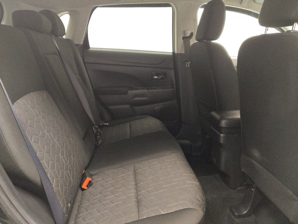 Used 2023 Mitsubishi Outlander Sport SE AWD/4WD image 19