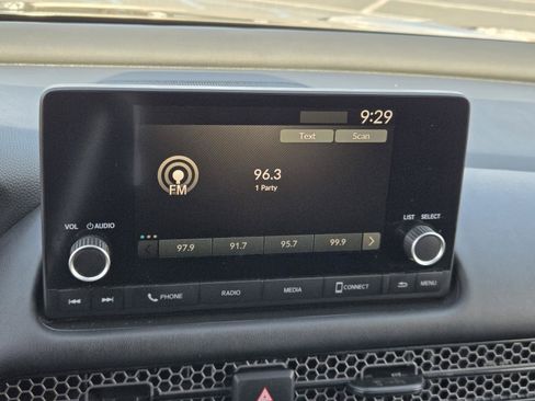 Used 2024 Honda HR-V Sport image 7