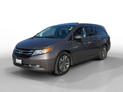 Used 2015 Honda Odyssey Touring image 1