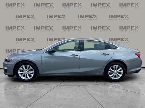 Used 2023 Chevrolet Malibu LT FWD image 2