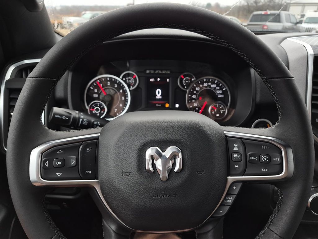 New 2026 RAM 1500 Lone Star AWD/4WD image 17