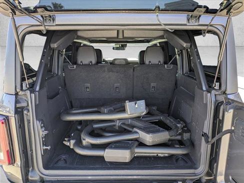 Used 2023 Ford Bronco Badlands image 6