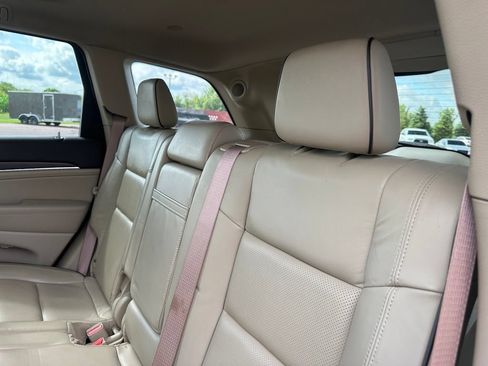 Used 2021 Jeep Grand Cherokee Overland w/ Protech Group AWD/4WD image 23