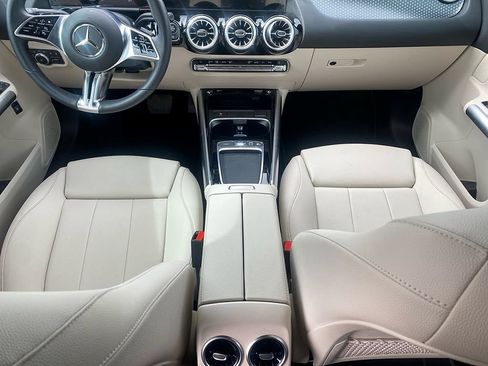 New 2025 Mercedes-Benz GLA 250 image 21