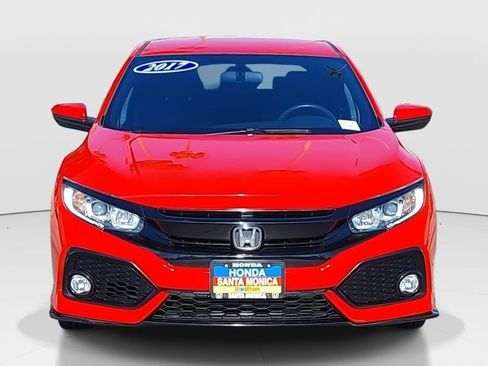 Used 2017 Honda Civic Sport image 2