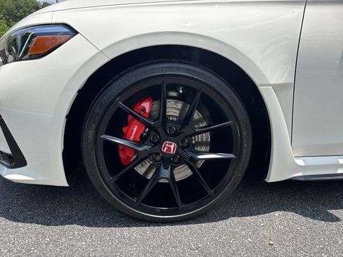 Used 2024 Honda Civic Type R image 13