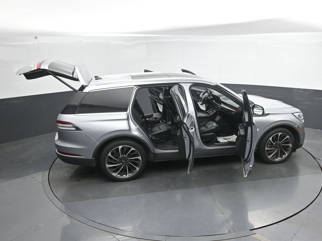 Used 2022 Lincoln Aviator Reserve w/ Equipment Group 201A AWD/4WD image 51