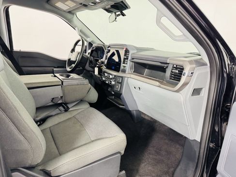 Used 2025 Ford F150 XLT w/ Equipment Group 301A Standard RWD image 24