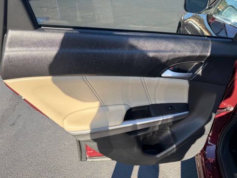 Used 2013 Honda Crosstour EX-L image 14