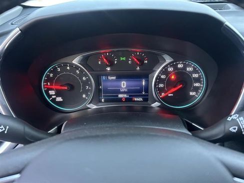 Used 2019 Chevrolet Equinox LT image 16