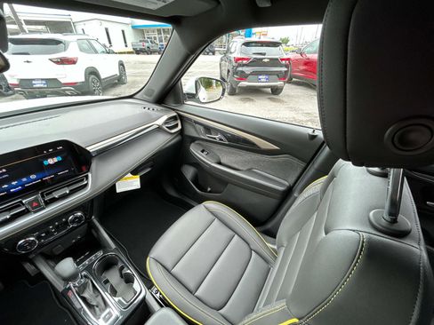 New 2025 Chevrolet TrailBlazer ACTIV w/ Convenience Package image 14