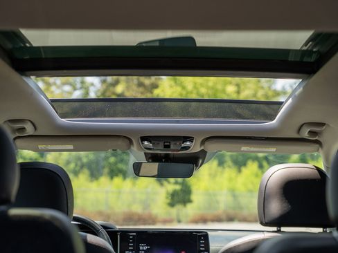 Used 2023 Kia Sorento X-Line EX image 19