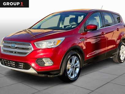 Used 2017 Ford Escape SE