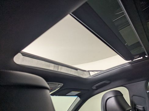 Used 2023 Genesis GV70 2.5T w/ Sport Prestige Package image 24