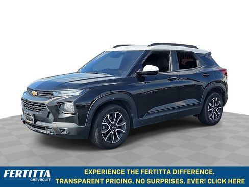 Used 2021 Chevrolet TrailBlazer ACTIV w/ Technology Package FWD image 1