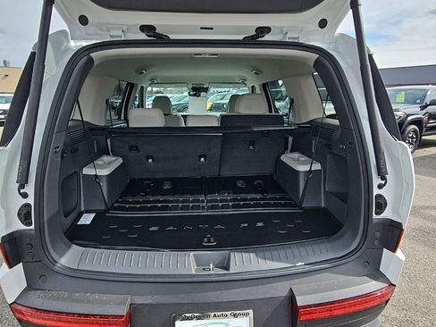 New 2025 Hyundai Santa Fe SE image 19