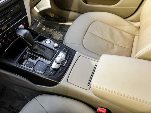 Used 2016 Audi A7 3.0T Premium Plus w/ 20" Wheel & Tire Package image 24