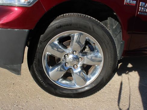 Used 2019 RAM 1500 Big Horn image 9