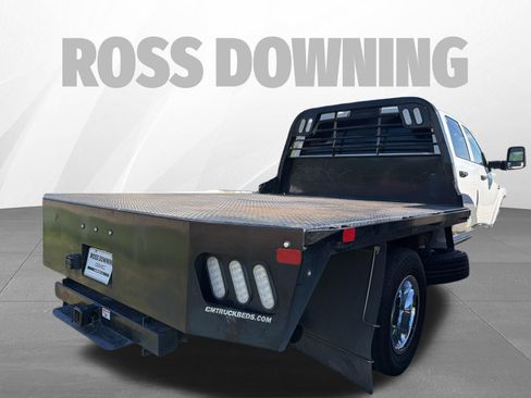 Used 2024 RAM 3500 Tradesman w/ Chrome Appearance Group AWD/4WD image 4