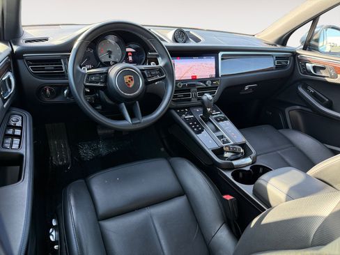 Used 2022 Porsche Macan S image 15