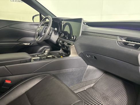 Used 2023 Lexus RX 350 FWD image 31