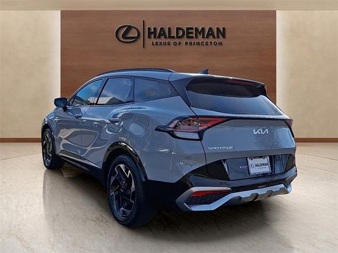 Used 2023 Kia Sportage SX image 5