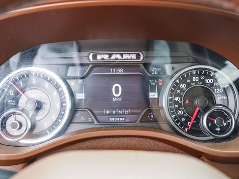 Used 2019 RAM 1500 Laramie RWD image 24