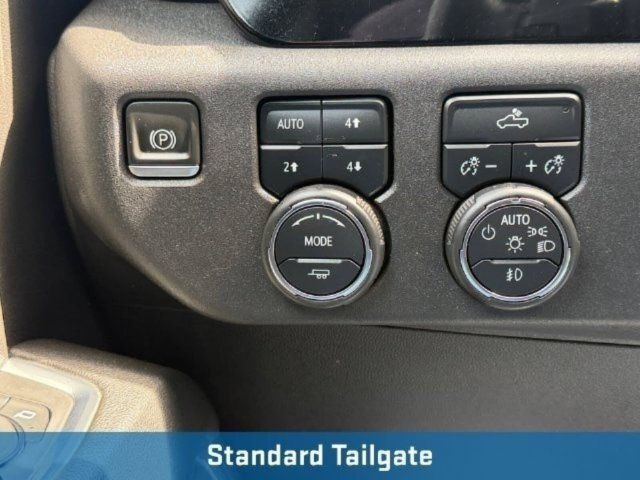 Used 2024 Chevrolet Silverado 1500 LT Trail Boss w/ Protection Package AWD/4WD image 21
