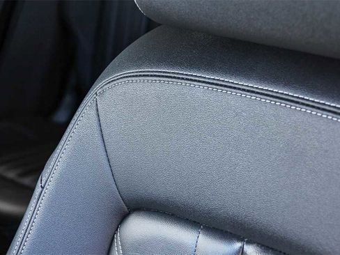 Used 2023 Audi Q5 2.0T Premium w/ Convenience Package image 24