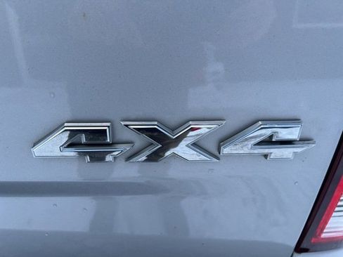 Certified 2018 RAM 1500 Express w/ Express Value Package image 11