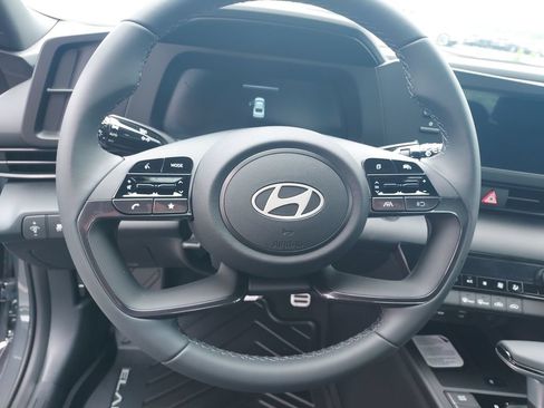 New 2026 Hyundai Elantra Sport FWD image 14