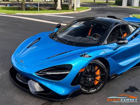 Used 2021 McLaren 765LT RWD image 11